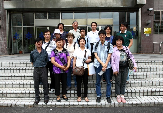 關廠工人